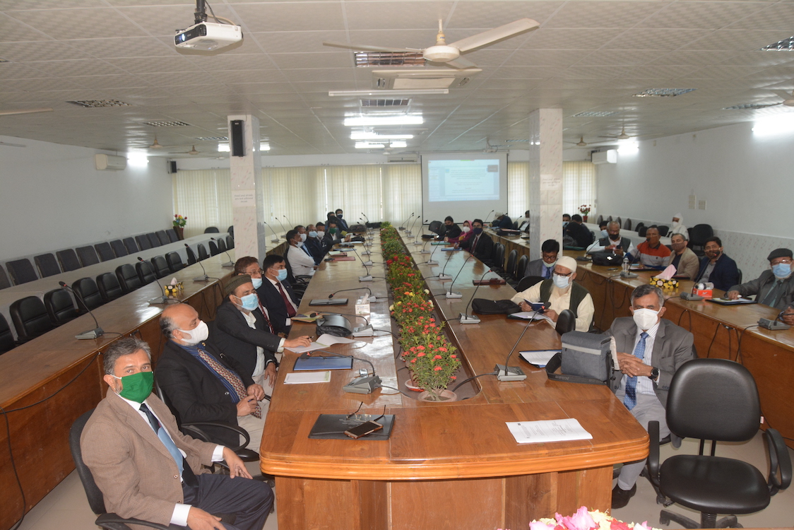 Participants convene for a project inception workshop on cryogenic sperm banking of Indian major carps and exotic carps for commercial seed production and brood banking. Submitted by Rafiqul Sarder/BAU.