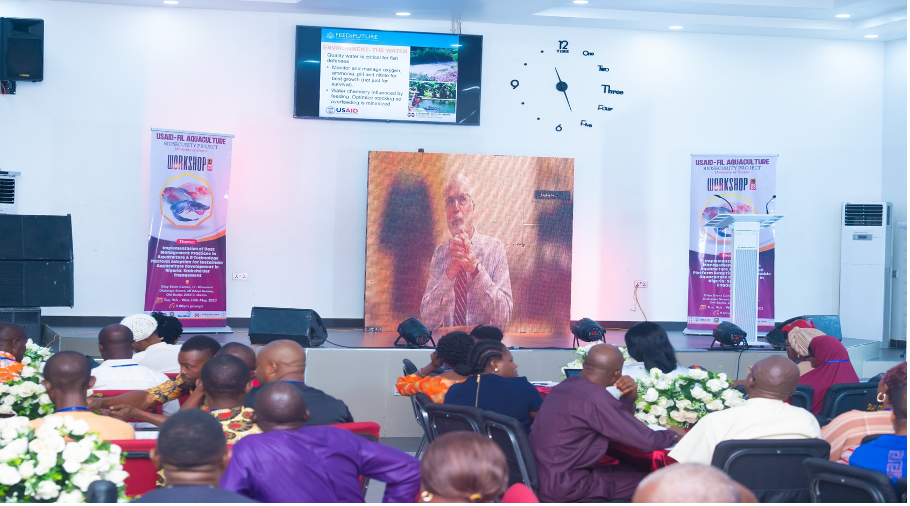 Professor Larry Hanson (Mississippi State University, USA) delivering a virtual lecture at the workshop