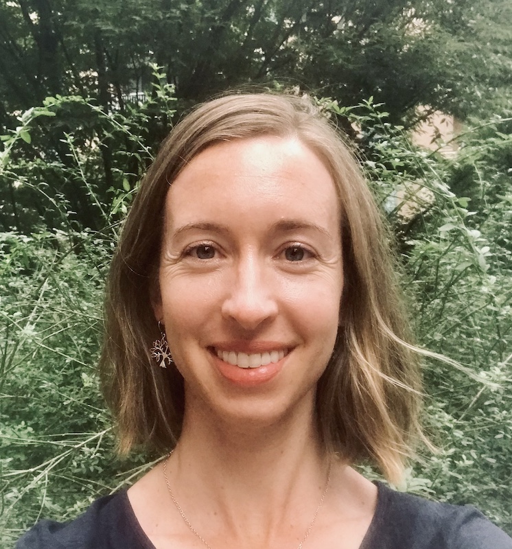 a headshot photo of Joanna Springer